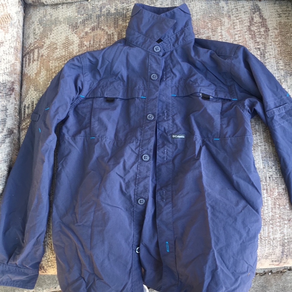 Columbia outerwear Boys Small, dark blue